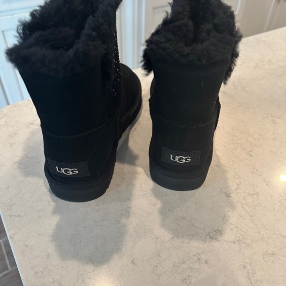 New (no box) Classic Ugg gem mini - Picture 6 of 10